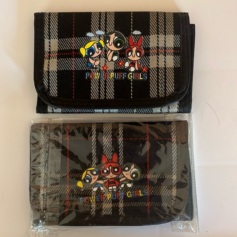 2 Brand New Powerpuff girls Velcro wallets
